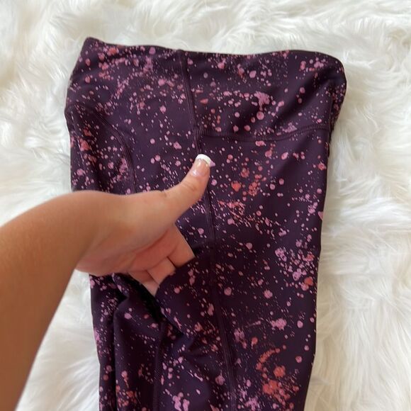 Athleta ultimate stash pocket splat capri splatter paint leggings - Picture 5 of 8